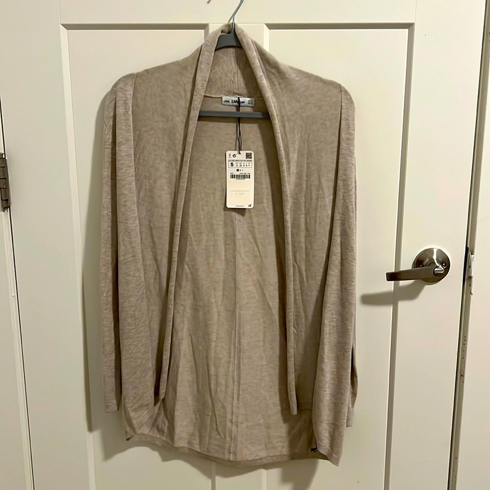 ZARA cardigan new.